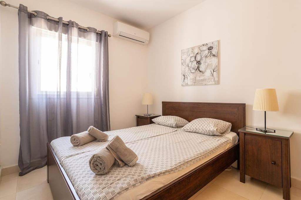 Penthouse With Jacuzzi And Spectacular Sea Views Daire Nerja Dış mekan fotoğraf