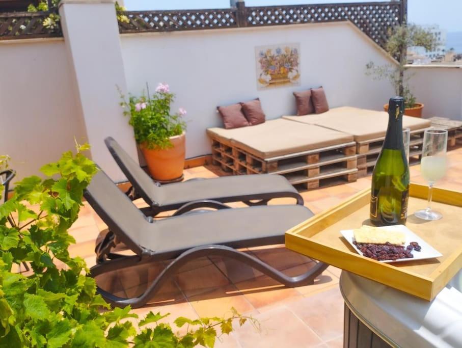 Penthouse With Jacuzzi And Spectacular Sea Views Daire Nerja Dış mekan fotoğraf